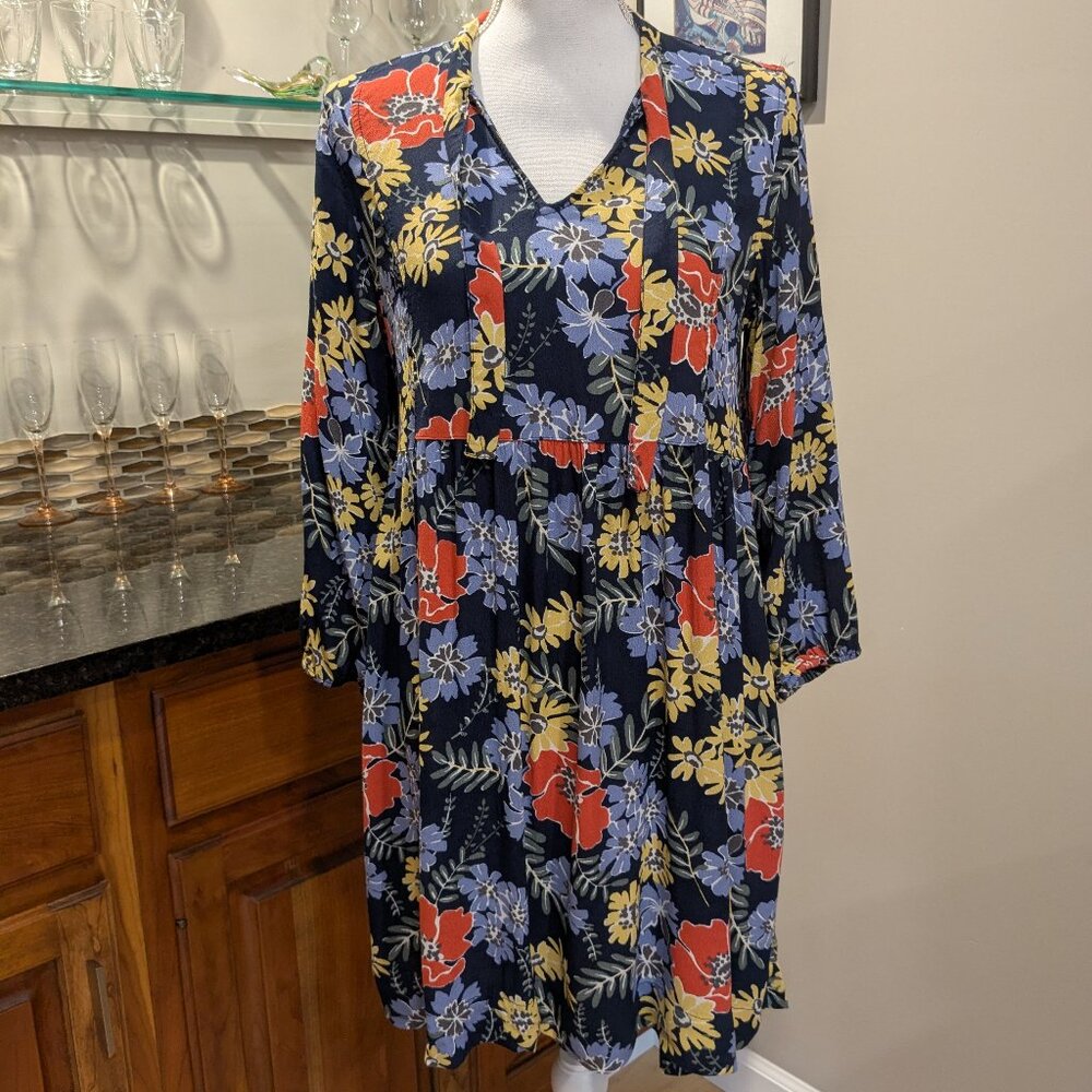 Cool Comfortable Flowy Floral Feminine Dress with Long Sleeves and Tie Neck